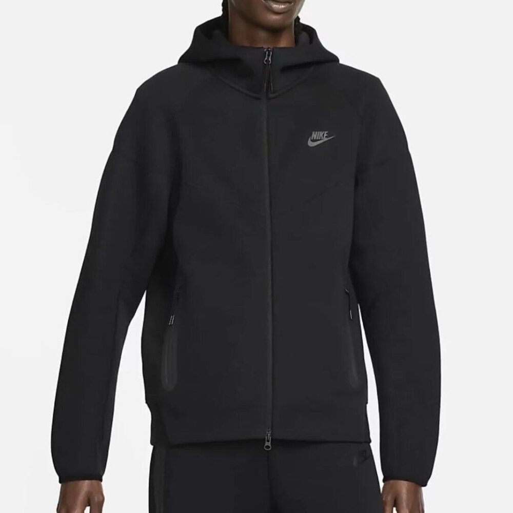 Nike Sportswear Tech Fleece Black Windrunner